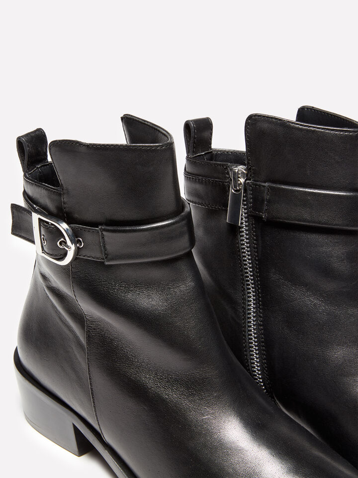 Black western boots in 100% leather - women's boots and ankle boots - Black | Sisley image number 4